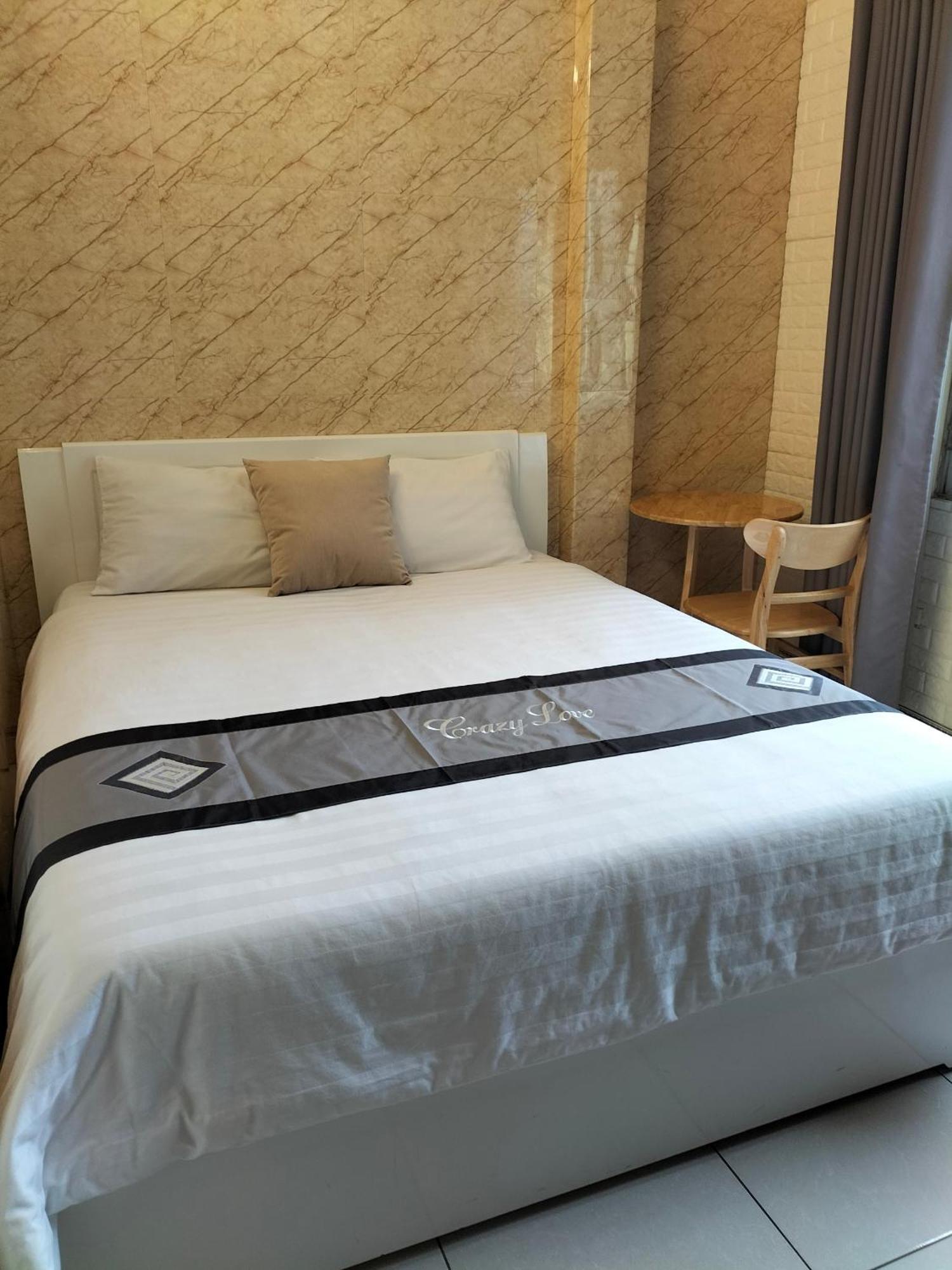 Roma Hotel Noi Bai Airport Hanoi Bagian luar foto