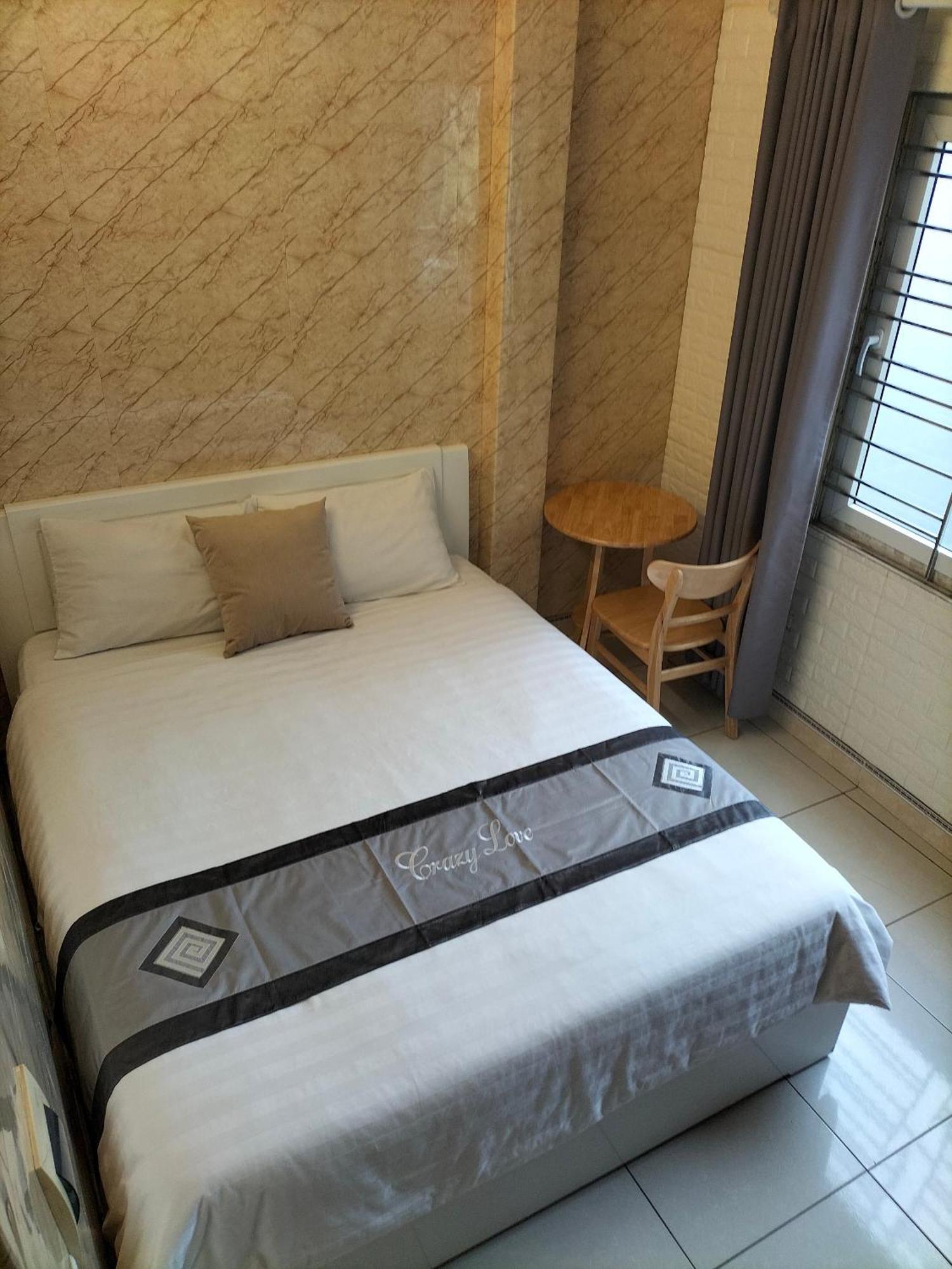 Roma Hotel Noi Bai Airport Hanoi Bagian luar foto