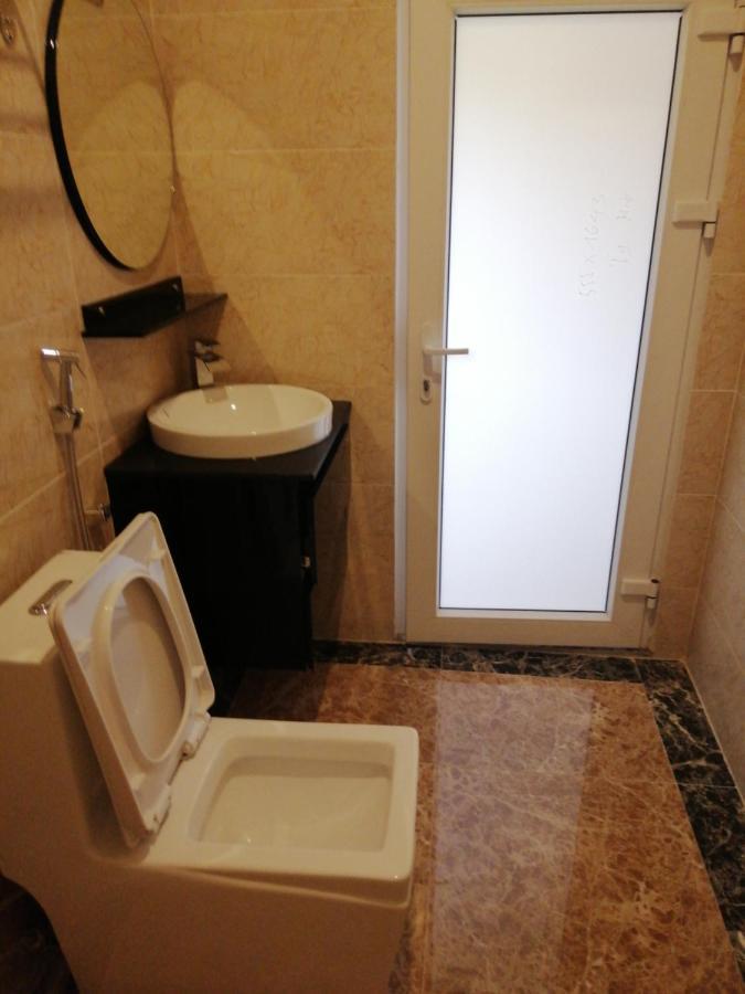 Roma Hotel Noi Bai Airport Hanoi Bagian luar foto