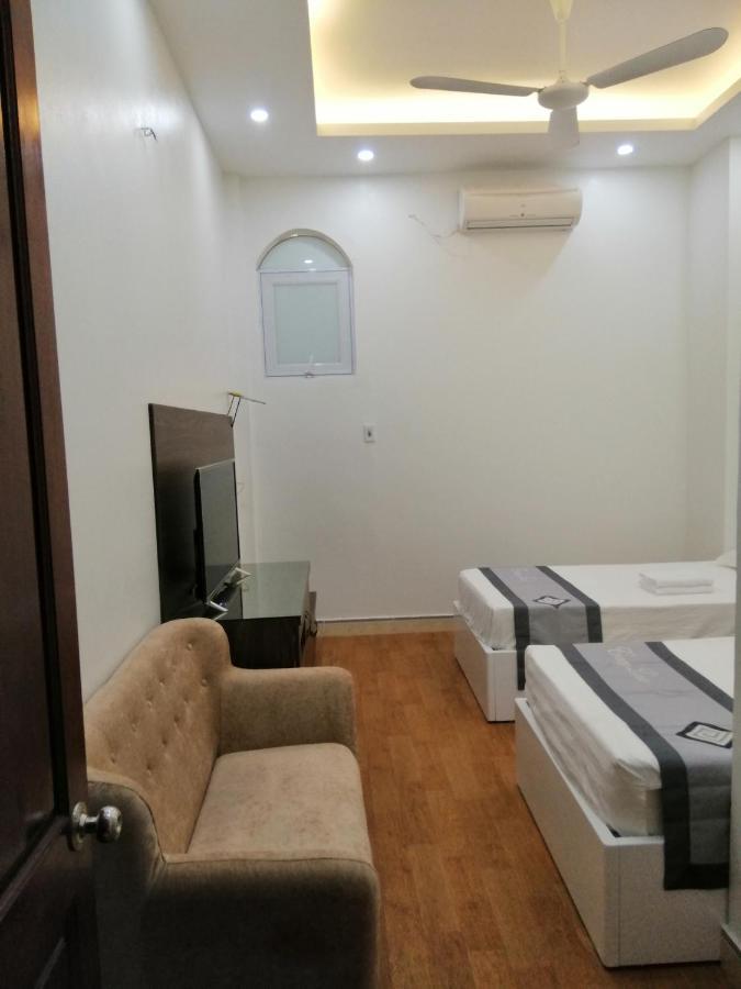 Roma Hotel Noi Bai Airport Hanoi Bagian luar foto