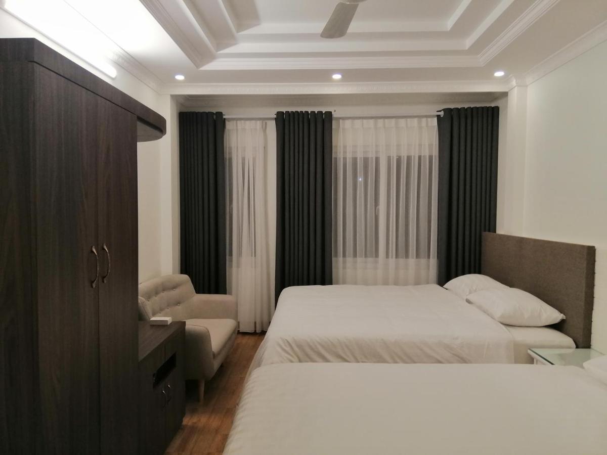 Roma Hotel Noi Bai Airport Hanoi Bagian luar foto